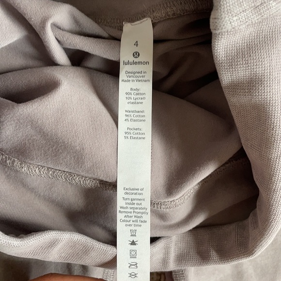 Lululemon workout leggings - Picture 2 of 4